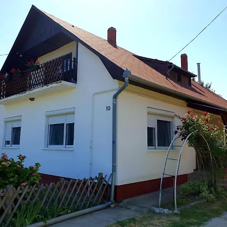 Apartment Sophie With Balcony