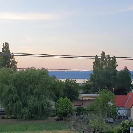 Apartmán Sophie With Balcony Balatonberény