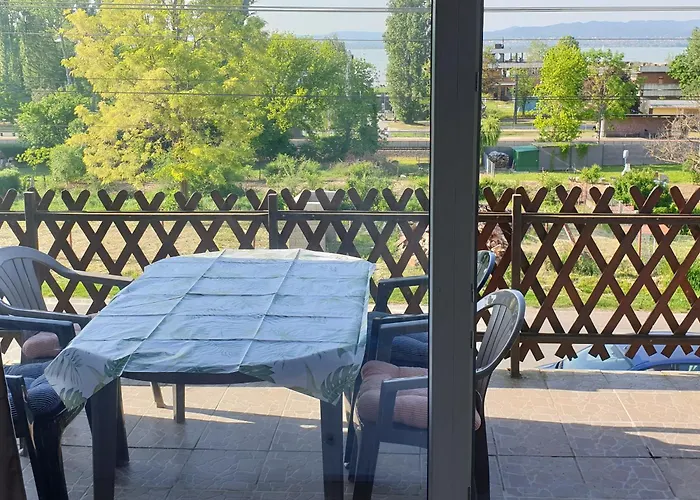 Sophie With Balcony Апартаменты Балатонберень